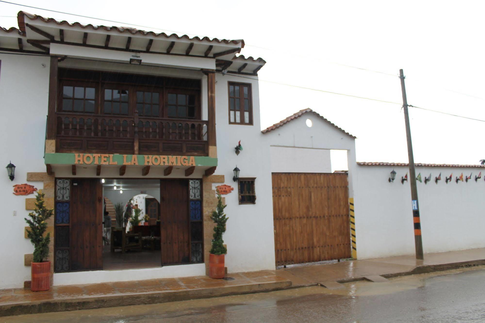 Hotel La Hormiga 莱瓦镇 外观 照片
