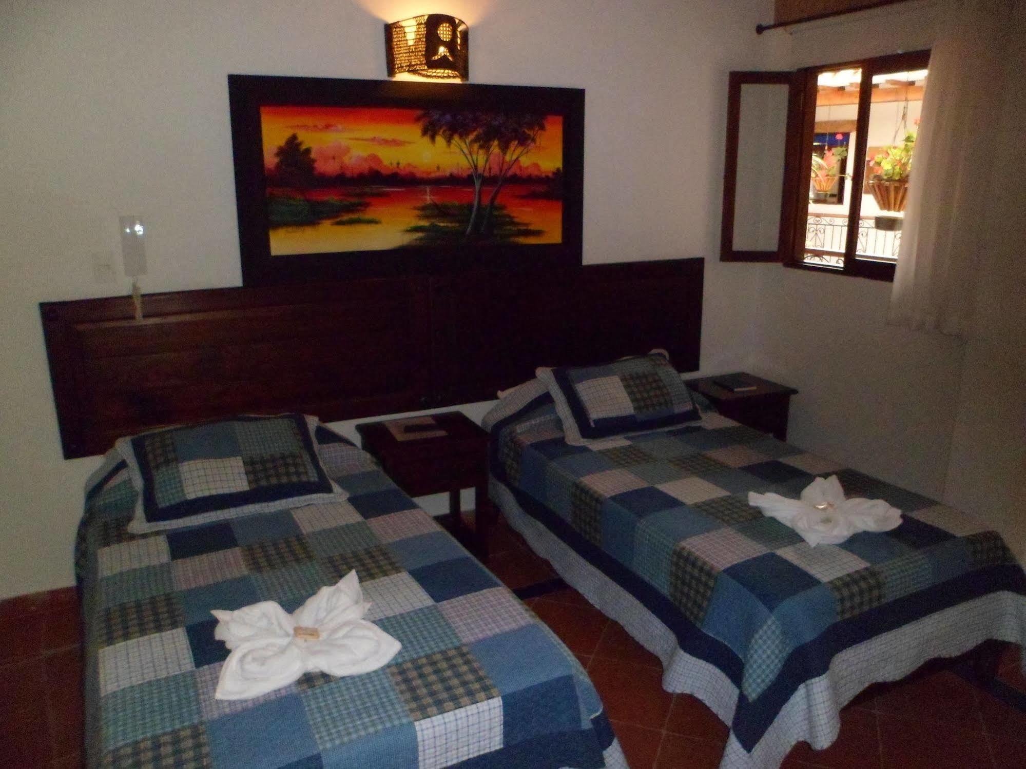 Hotel La Hormiga 莱瓦镇 外观 照片