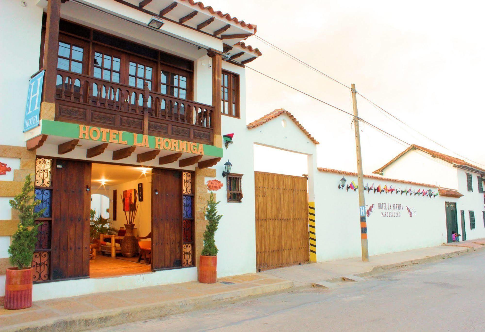 Hotel La Hormiga 莱瓦镇 外观 照片