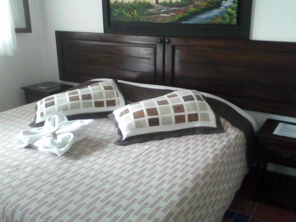 Hotel La Hormiga 莱瓦镇 外观 照片